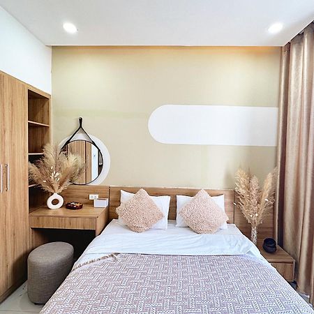 Mira De Sol Homestay Дананг Екстериор снимка